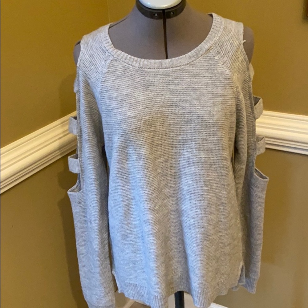 Jr girls ransom open sleeve gray sweater